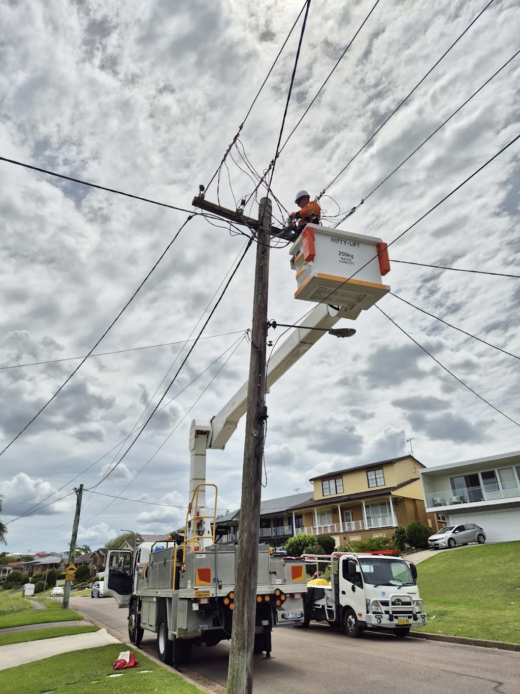 All Sight Electrical - Level 2 Electrician | 41 Fifth St, North Lambton NSW 2299, Australia | Phone: (02) 4077 2847
