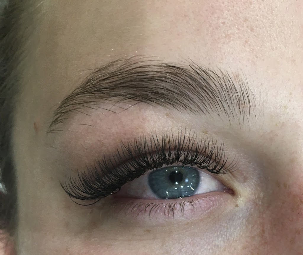 Paris Lash Bar | 82 Marmong St, Marmong Point NSW 2284, Australia | Phone: 0416 686 189