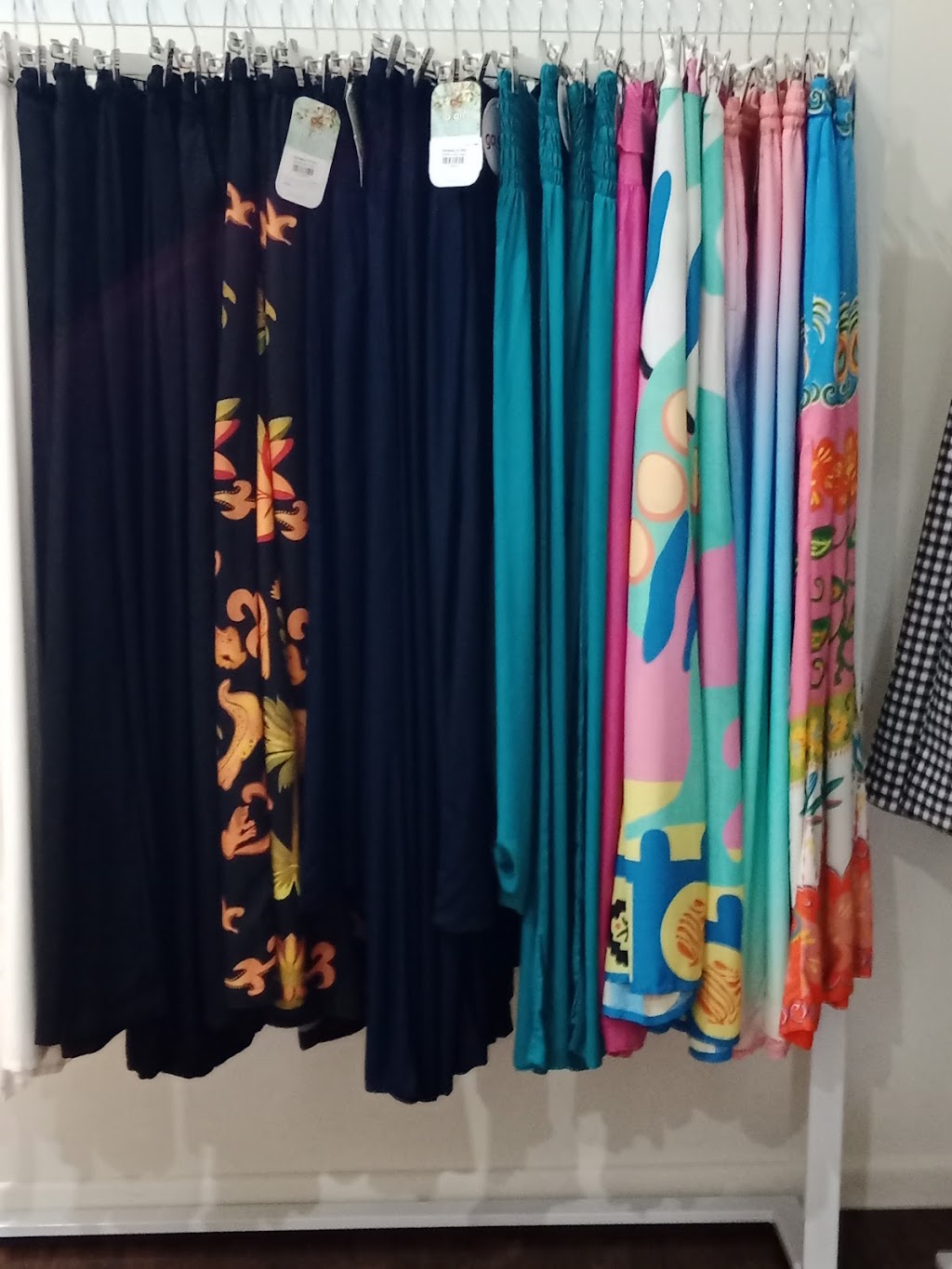 Sassy Lou & Co Boutique | 1, Shop 8/19 McLaughlin St, Gracemere QLD 4702, Australia | Phone: 0436 854 011