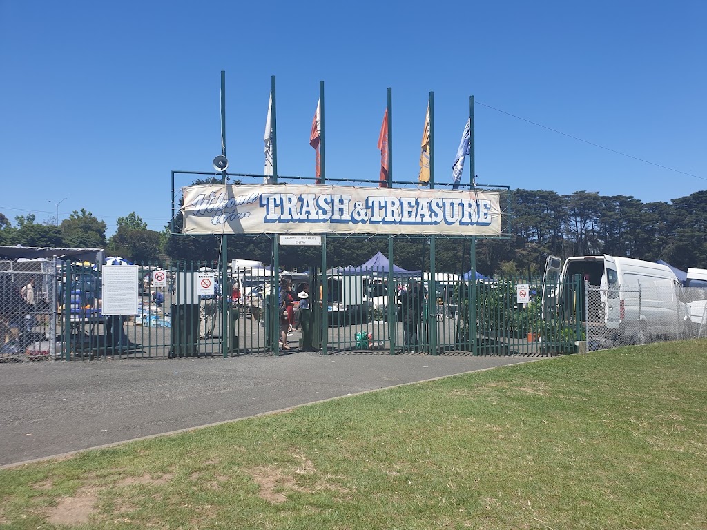 Wantirna Trash & Treasure Market | 251 Mountain Hwy, Wantirna VIC 3152, Australia | Phone: (02) 9607 5255