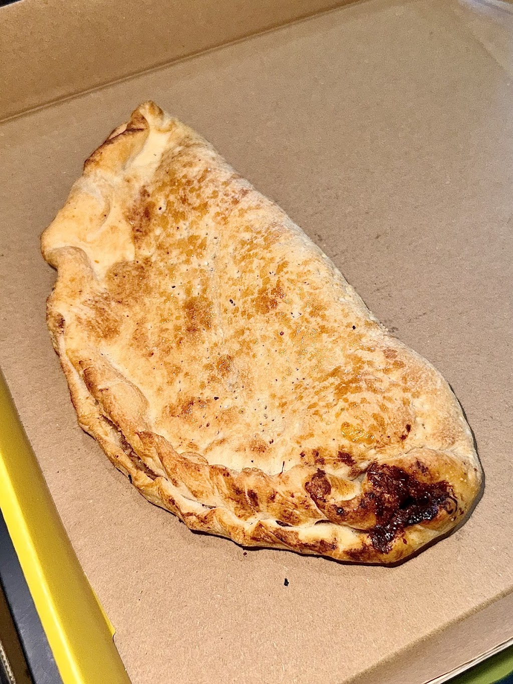 The Cheesy Slice | Next to Meriton Suites Liverpool, Shop 1/167 Northumberland St, Liverpool NSW 2170, Australia | Phone: 0468 484 167