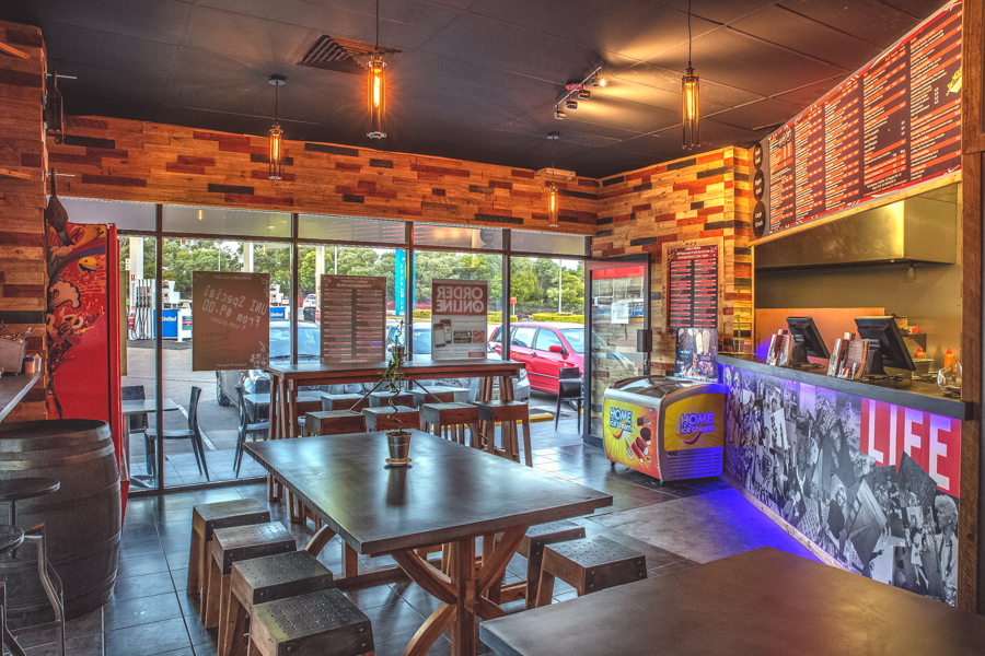 Three Kings Pizza | 310 Olsen Ave, Parkwood QLD 4214, Australia | Phone: (07) 5574 5388
