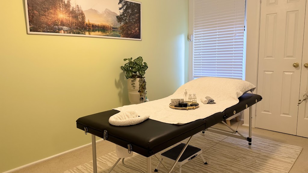 Unwind Remedial Massage | 64 Callan Ave, Maryland NSW 2287, Australia | Phone: 0494 142 320