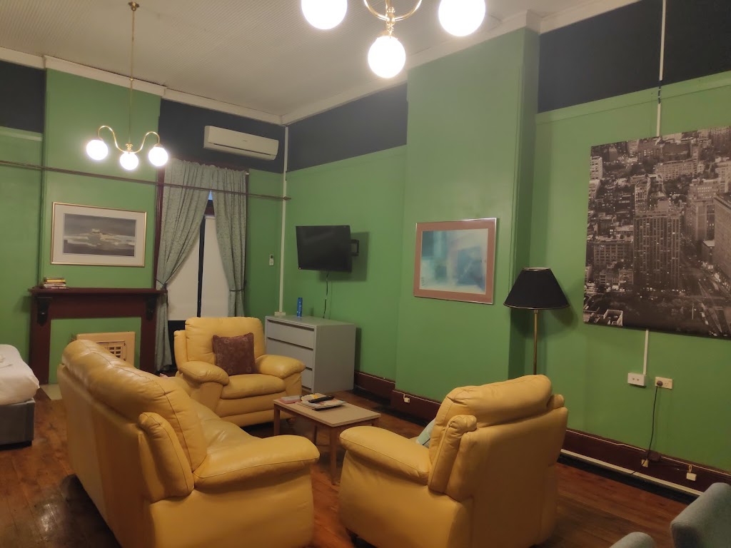 Bourke Apartments | 45 Mitchell St, Bourke NSW 2840, Australia | Phone: 0473 946 777