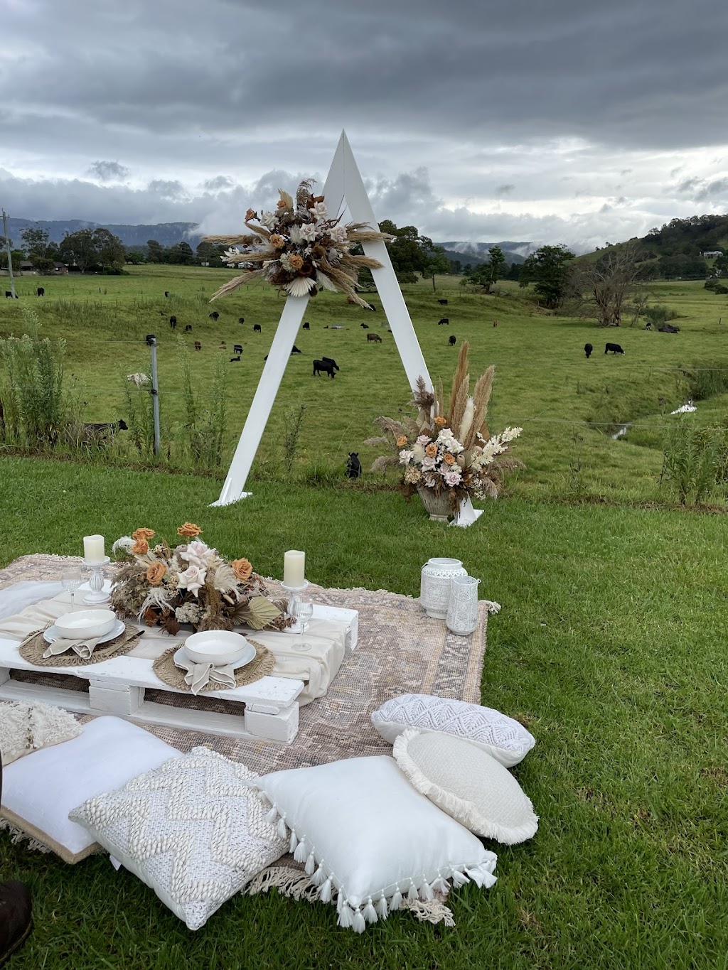 Bohemian Hilltop Events | food | W Parade, Hill Top NSW 2575, Australia | 0497230003 OR +61 497 230 003