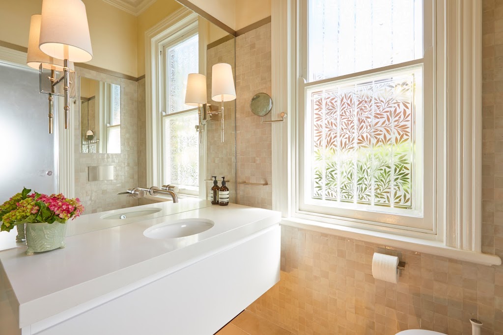 Professional Mosman Bathrooms | 10 Amaroo Cres, Mosman NSW 2088, Australia | Phone: 0400 964 202