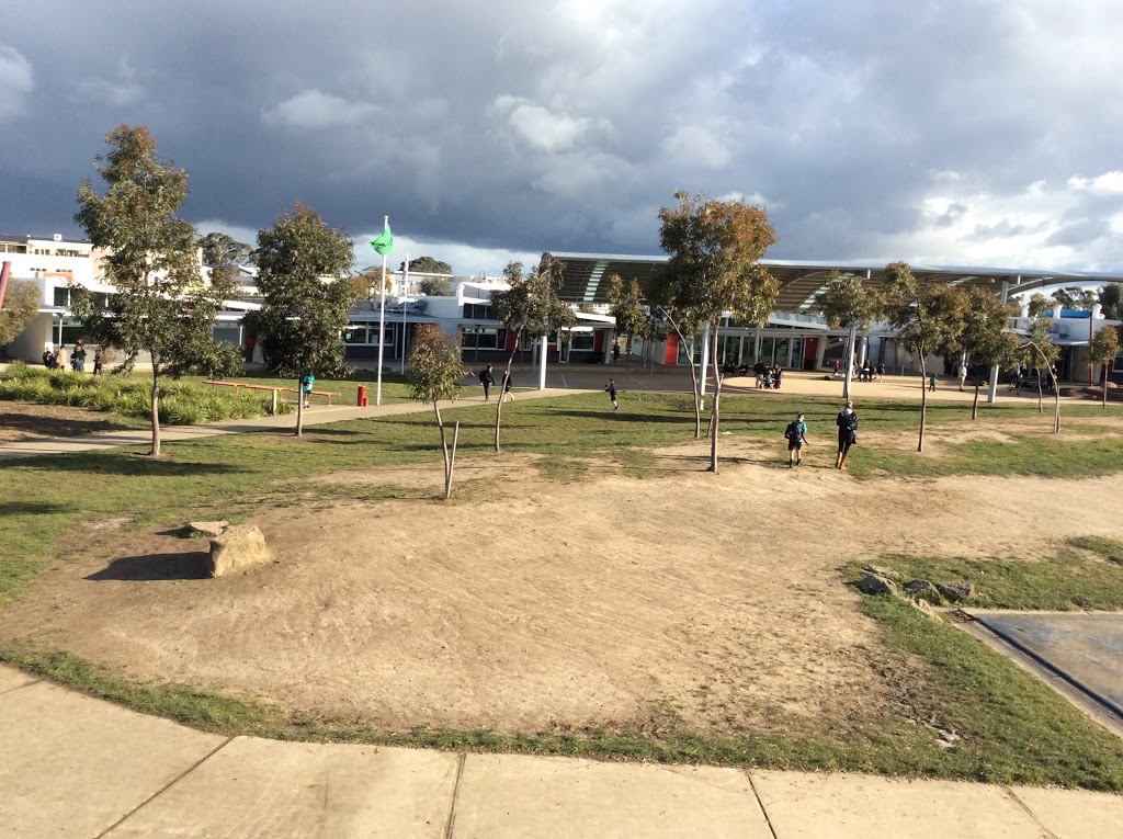Laurimar Primary School | school | Armidale Rd, Doreen VIC 3754, Australia | 0397177100 OR +61 3 9717 7100