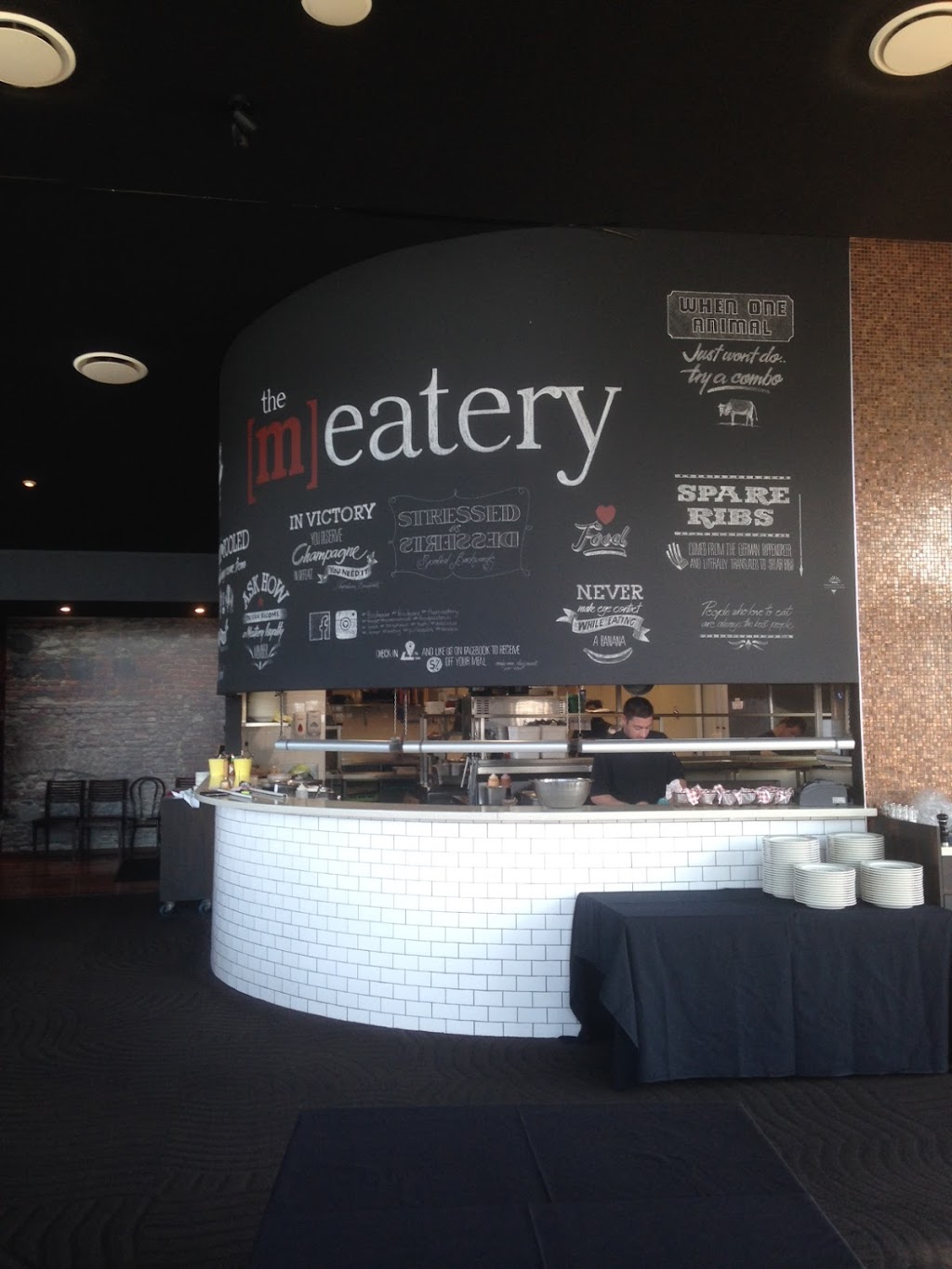 The Meatery | restaurant | 1 Marine Dr, Wollongong NSW 2500, Australia | 0242296895 OR +61 2 4229 6895