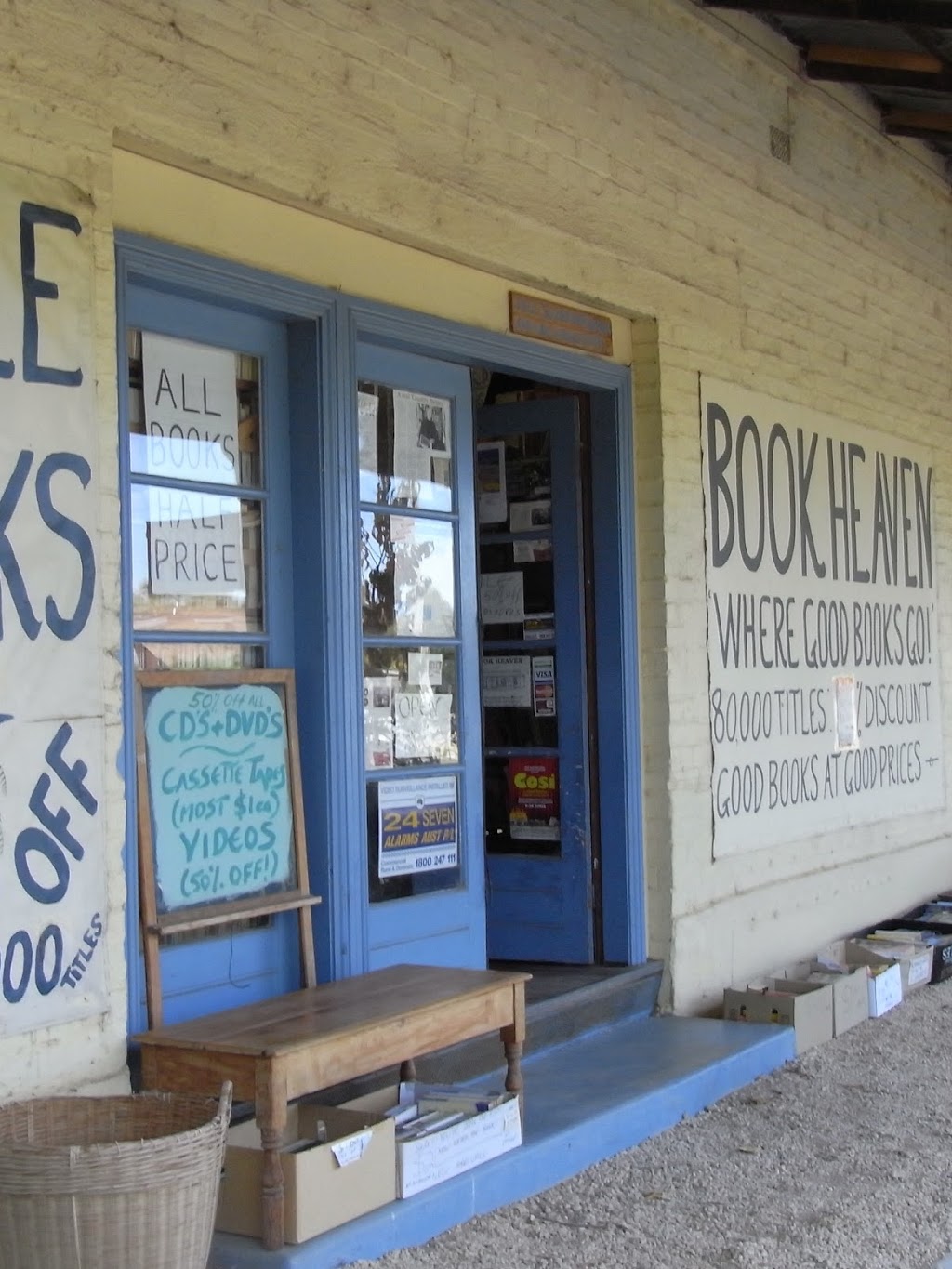 Book Heaven | book store | 47 Main Rd, Campbells Creek VIC 3451, Australia | 0354724555 OR +61 3 5472 4555