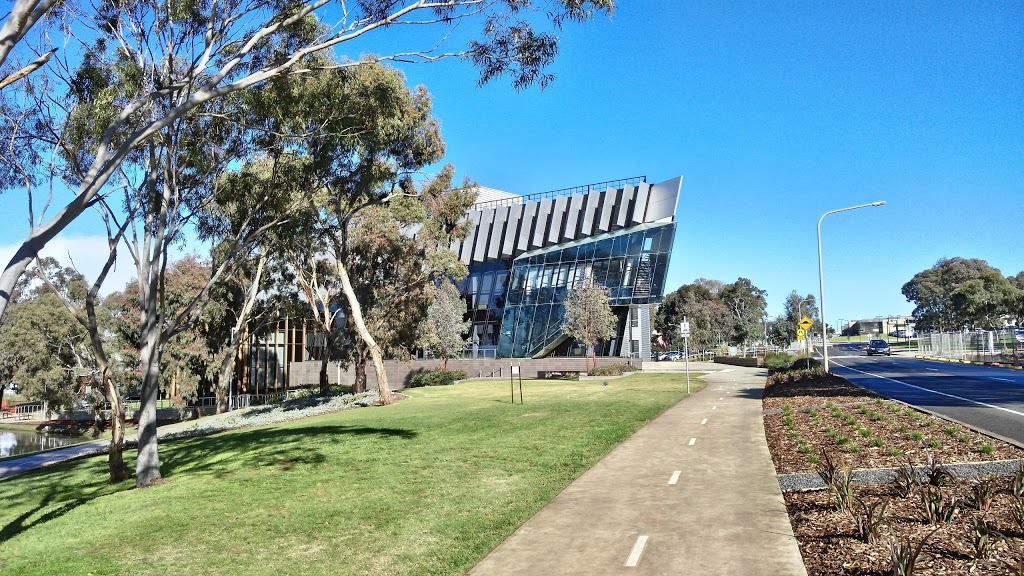 Deakin University, Waurn Ponds Campus | 75 Pigdons Rd, Waurn Ponds VIC 3216, Australia | Phone: (03) 5227 1100