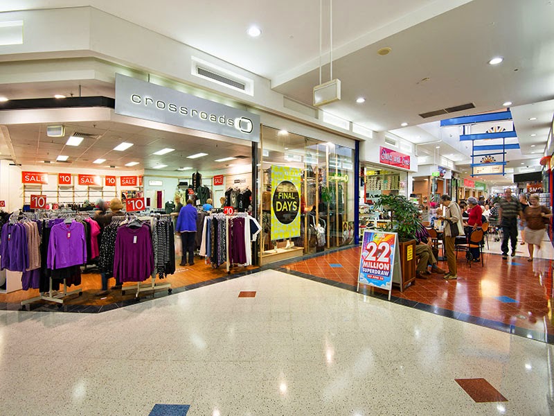 Brassall Shopping Centre | shopping mall | 68 Hunter St, Brassall QLD 4305, Australia | 0732014255 OR +61 7 3201 4255
