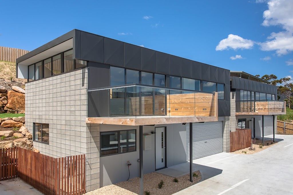 Phoenix Construction And Development Services Pty Ltd | 26 Carison Ct, Coningham TAS 7054, Australia | Phone: 0488 233 056