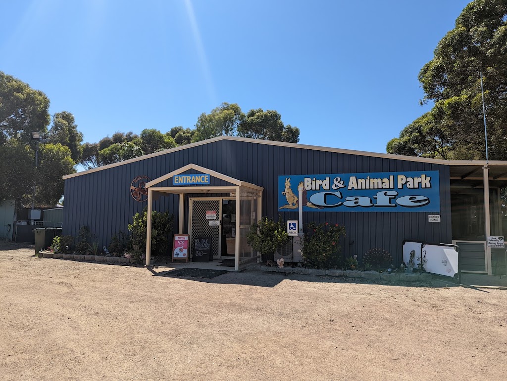 Esperance Bird & Animal Park Café | Lot 3/549 Coolgardie Esperance Hwy, Esperance WA 6450, Australia | Phone: (08) 9076 1067