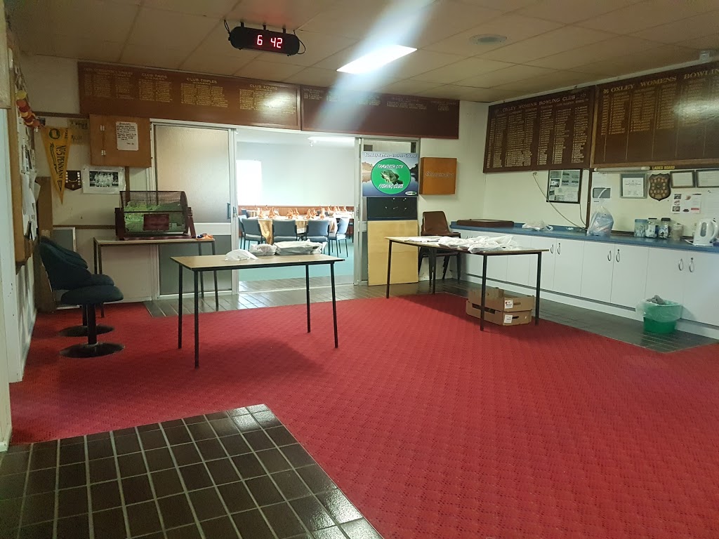 Oxley Bowling Club |  | 158-168 Piper St, North Tamworth NSW 2340, Australia | 0267663449 OR +61 2 6766 3449