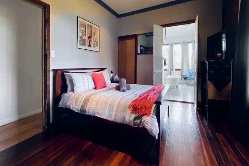 Saschas Retreat | 728 Old N Rd, Rothbury NSW 2320, Australia | Phone: 0414 264 122