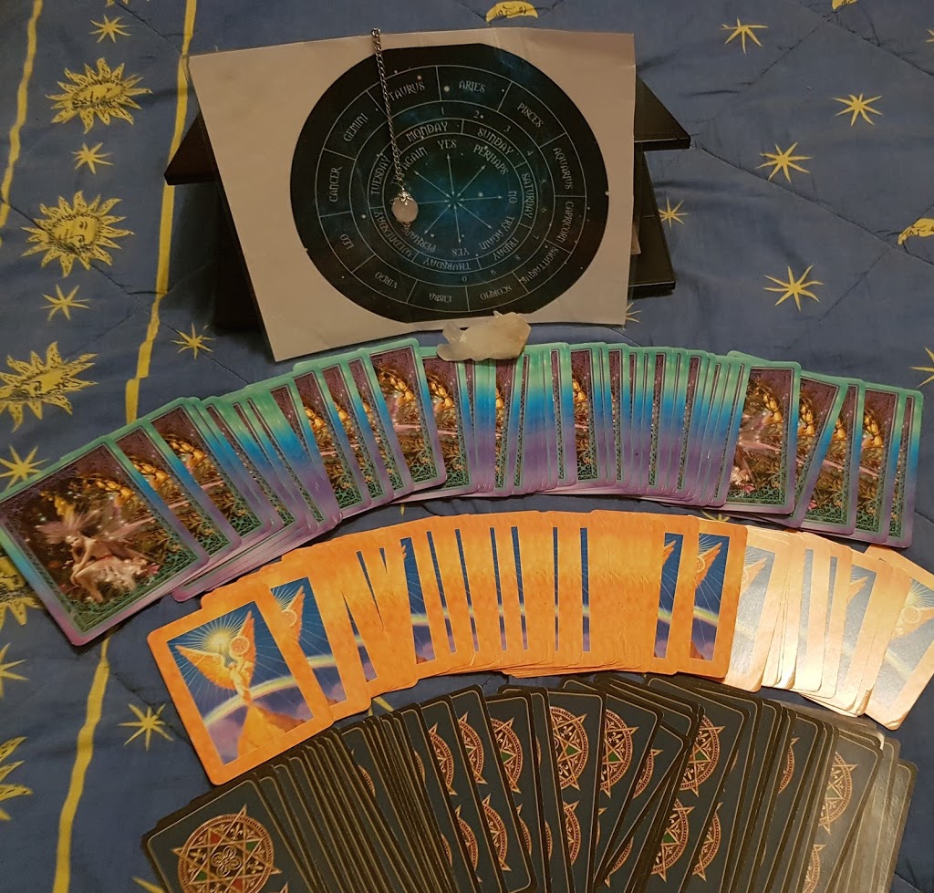 oracle card and pendulum reading and Reiki Therapist | Bambil St, Crestmead QLD 4132, Australia | Phone: 0478 943 081