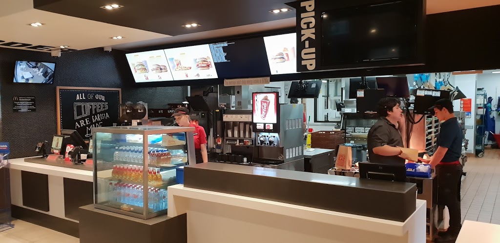 McDonalds Queanbeyan | cafe | 22-24 Waniassa St, Queanbeyan NSW 2620, Australia | 0262991507 OR +61 2 6299 1507