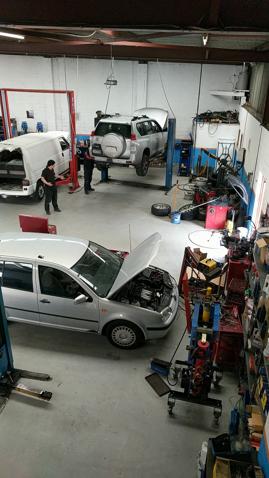 Rapid Auto | car repair | 11 Alexander Dr, Burwood VIC 3125, Australia | 0398088267 OR +61 3 9808 8267