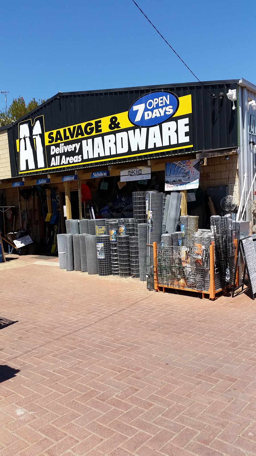 A1 Salvage & Hardware | hardware store | 8 Hampton St, Greenfields WA 6210, Australia | 0895816556 OR +61 8 9581 6556