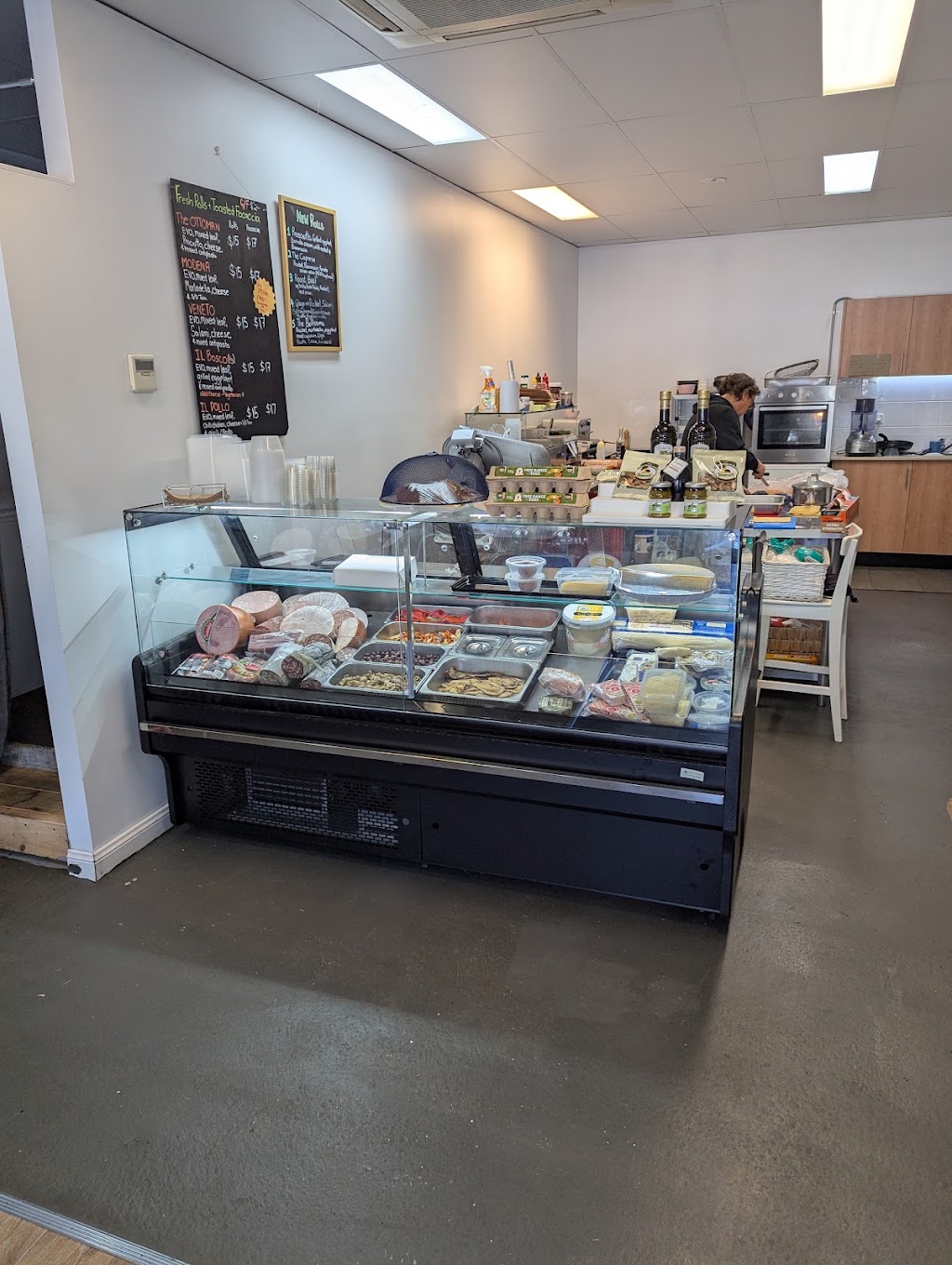 The Rustic Table | 454 Terrace Rd, Freemans Reach NSW 2756, Australia | Phone: 0410 629 755