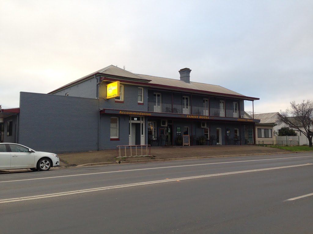 Family Hotel | 103 Hovell St, Cootamundra NSW 2590, Australia | Phone: (02) 6942 1338