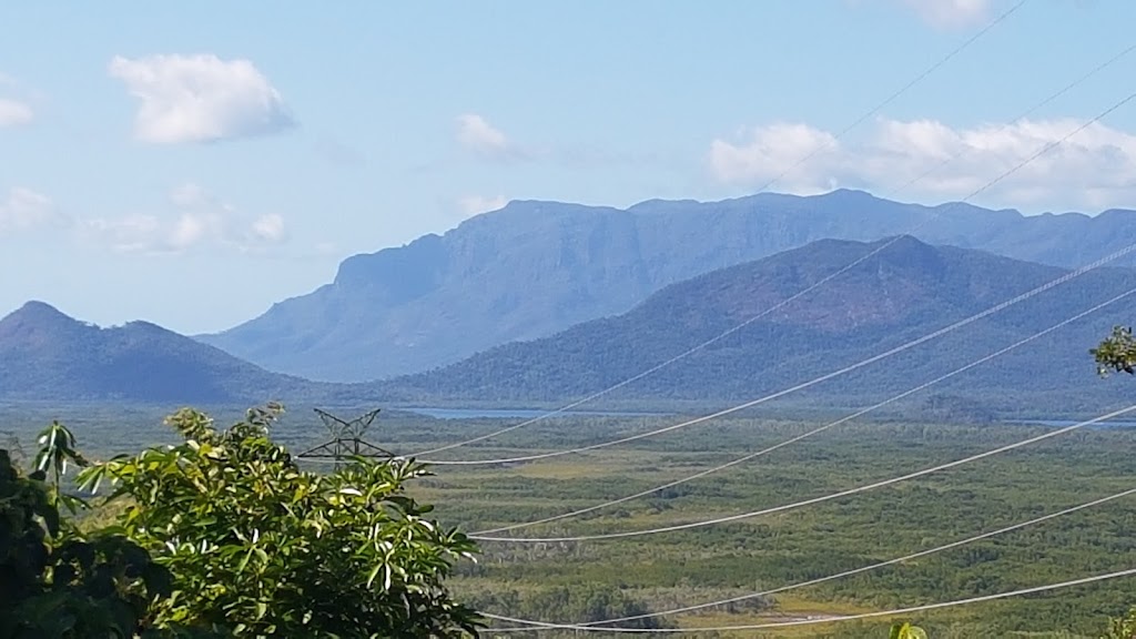 Hinchinbrook Lookout | Bemerside QLD 4850, Australia | Phone: (07) 4066 8601