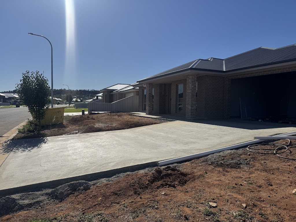 McRae Concrete Constructions | 51 Madden Dr, Griffith NSW 2680, Australia | Phone: 0421 425 740
