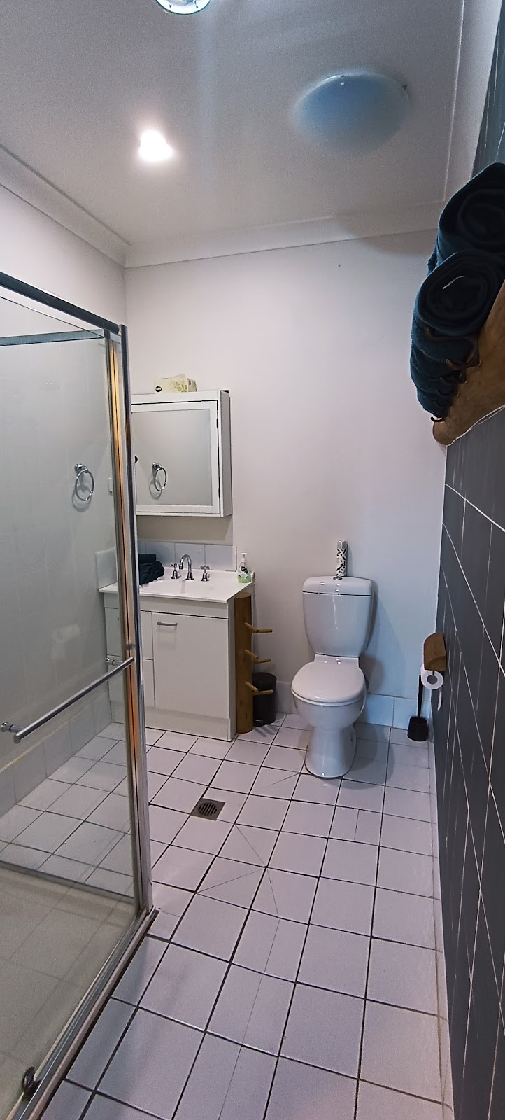 The Berri Bubble Lodge | 14 Mary St, Berridale NSW 2628, Australia | Phone: 0424 288 686