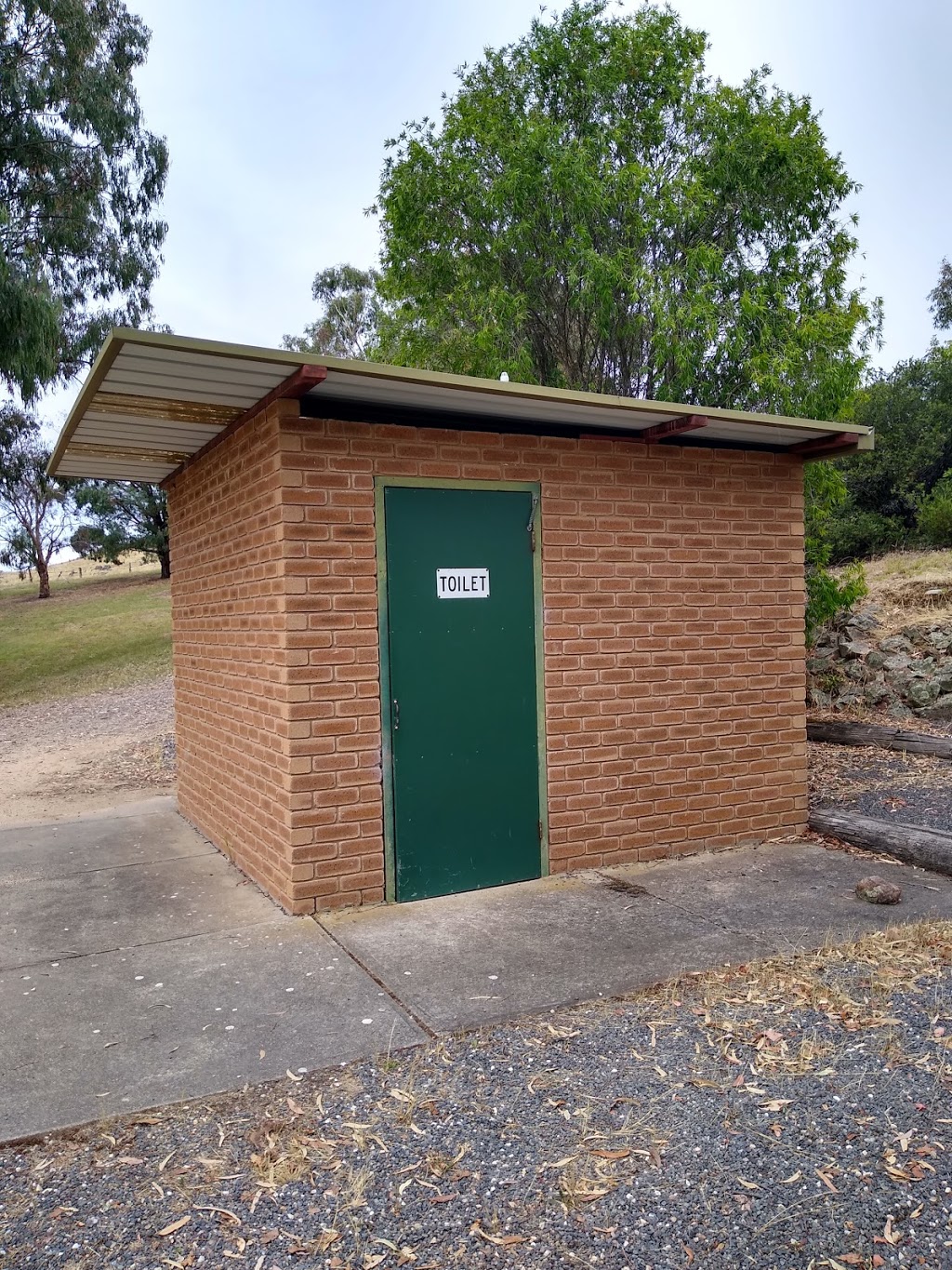 Playles Hill Lookout | park | Corryong VIC 3707, Australia