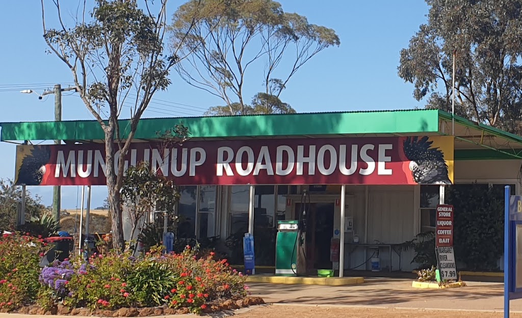 bp Truckstop | 14 Tubada St, Munglinup WA 6450, Australia | Phone: (08) 9075 1041