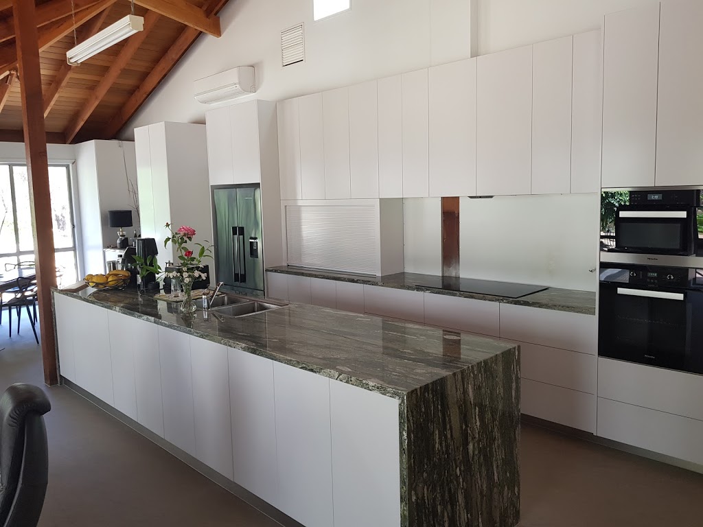 Custom Kitchens Wangaratta | 11 Browning St, Wangaratta VIC 3677, Australia | Phone: 0427 750 537