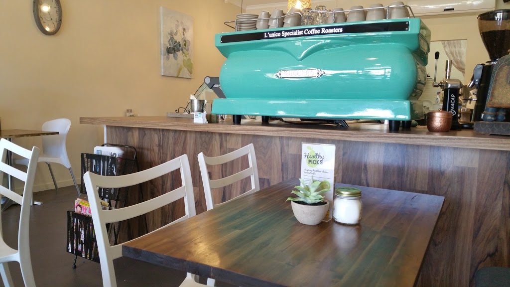 Three Beans Cafe & Deli | cafe | 7/61 Brice Ave, Mooroolbark VIC 3138, Australia | 0397272000 OR +61 3 9727 2000