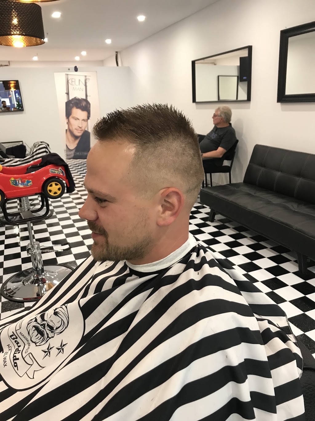 Stirling barber shop | hair care | 6c/478 Wanneroo Rd, Westminster WA 6061, Australia | 0414547342 OR +61 414 547 342