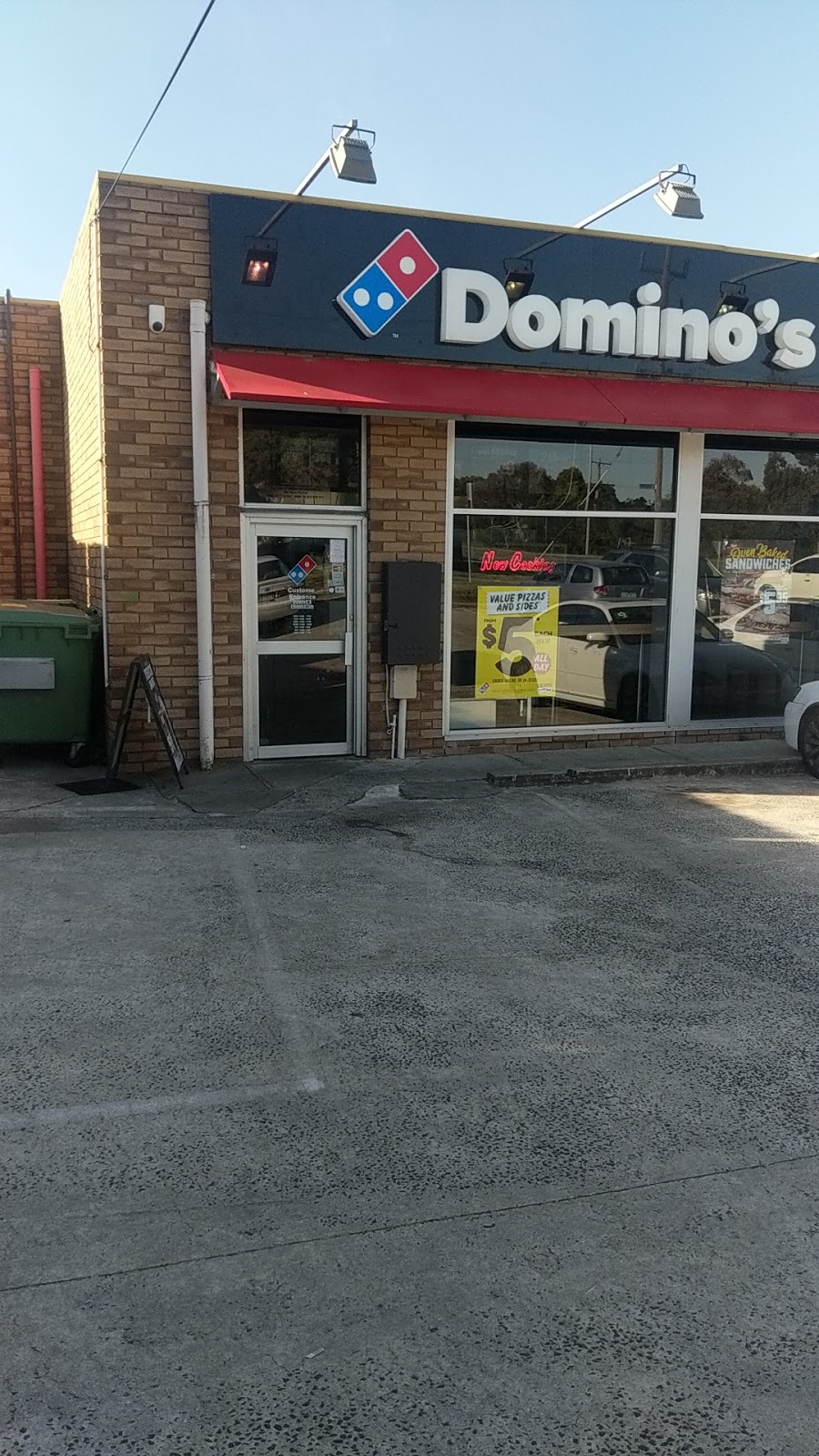 Dominos Pizza Frankston (VIC) | Tenancy 2/136 Frankston - Flinders Rd, Frankston South VIC 3199, Australia | Phone: (03) 8763 9000