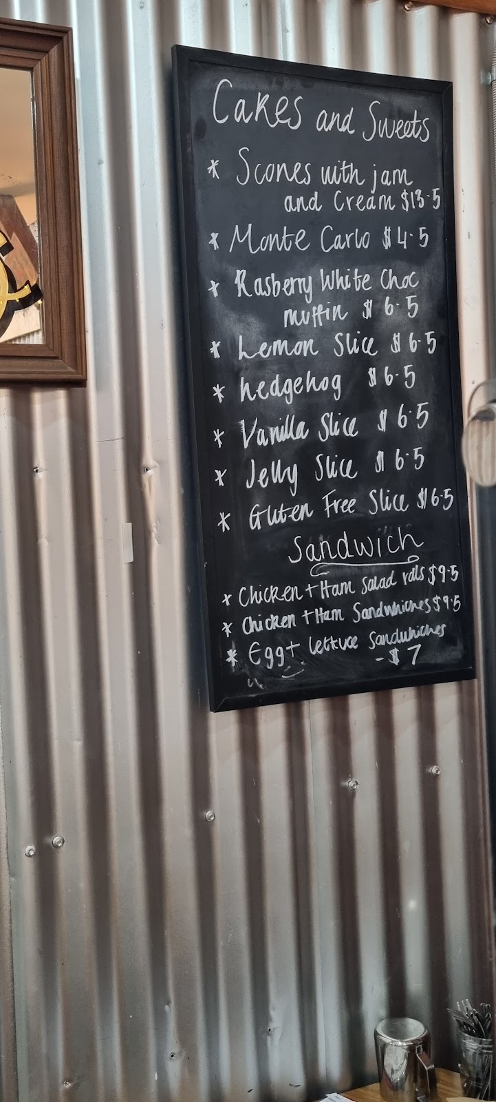 Walhallas Goods Shed Cafe | 2 Main Rd, Walhalla VIC 3825, Australia | Phone: 0438 187 288