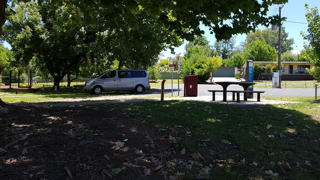 Golden Gully Park | Victoria Hill Rd, Adelong NSW 2729, Australia