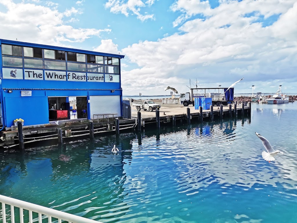 Fishermans wharf Seafood | 1 Teramby Rd, Nelson Bay NSW 2315, Australia | Phone: (02) 4984 3917