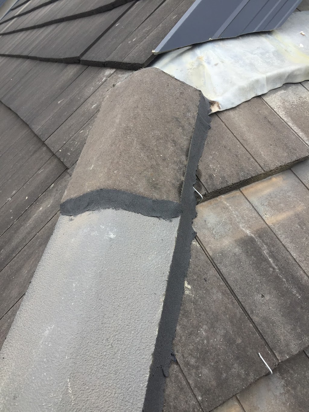 Blue Horizon Roofing | roofing contractor | Wendy Dr, Point Clare NSW 2250, Australia | 0449137258 OR +61 449 137 258