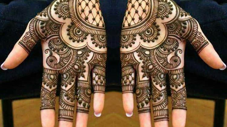 Makeup and henna by navi |  | 9 Nettle Way, Aintree VIC 3336, Australia | 0412756158 OR +61 412 756 158