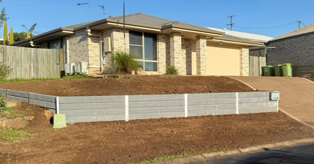 Blockas Rural & Earthworx | 240 Lyndhurst Ln, Warwick QLD 4370, Australia | Phone: 0474 734 981