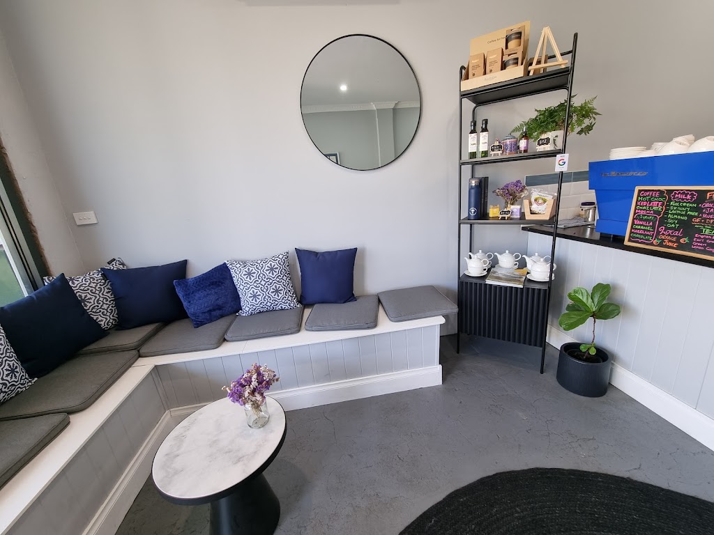 Old Butcher Shop Cafe, Tooleybuc | 51 Murray St, Tooleybuc NSW 2736, Australia | Phone: 0474 184 730