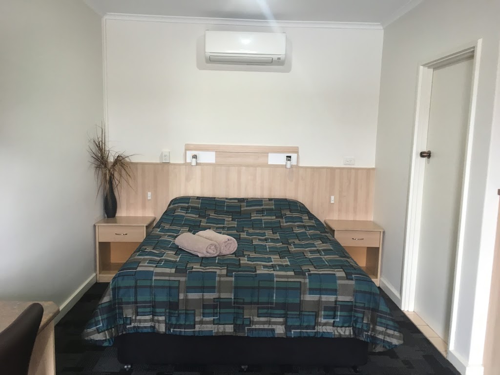 Comfort Inn & Suites Augusta Westside | lodging | 3 Loudon Rd, Port Augusta West SA 5700, Australia | 0886422488 OR +61 8 8642 2488