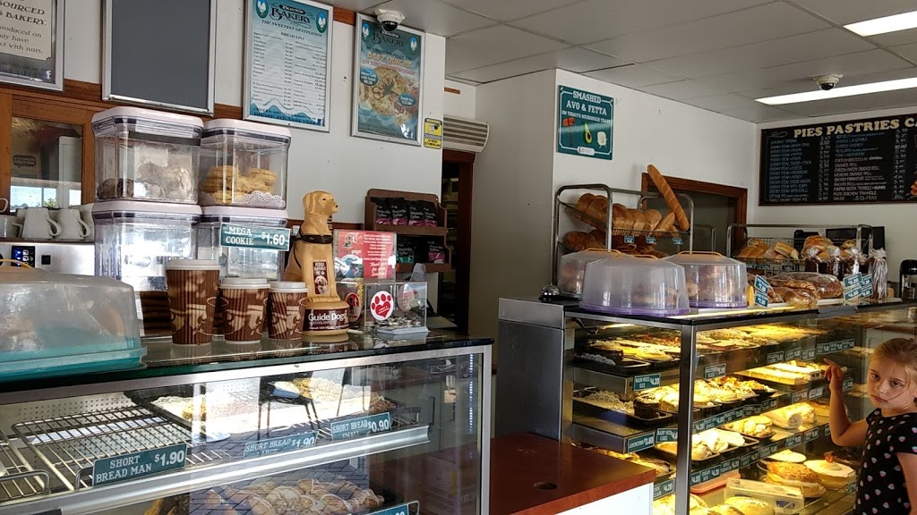 Bucks Bakery | bakery | 26 Cribb St, Landsborough QLD 4550, Australia | 0754941944 OR +61 7 5494 1944