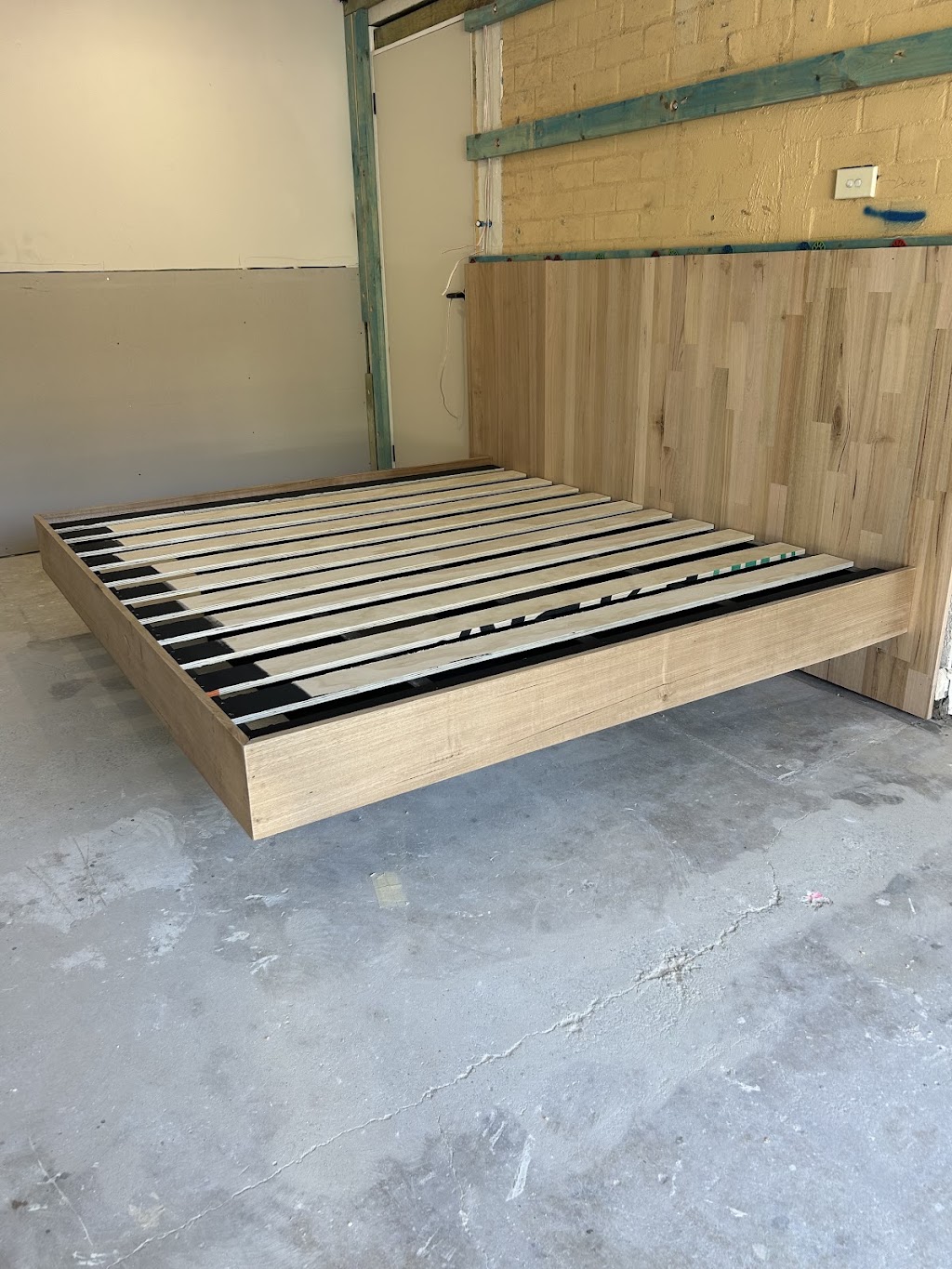 BJR Custom Built | 43 Hawkesbury St, Pitt Town NSW 2756, Australia | Phone: 0413 359 067