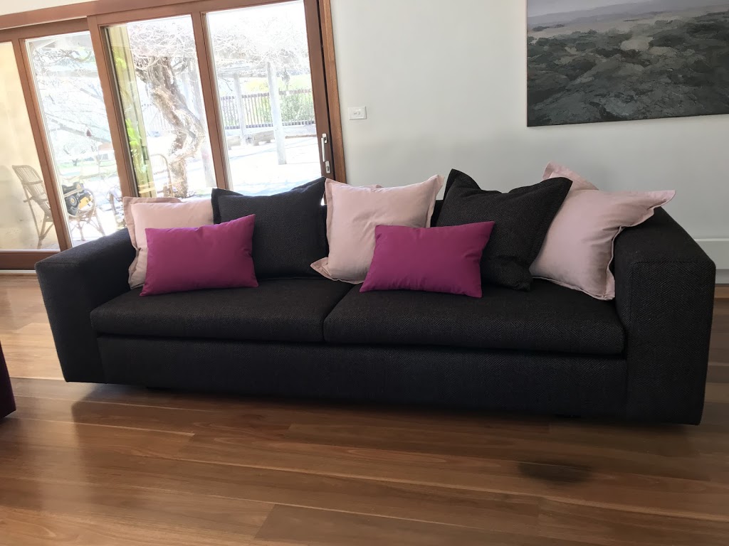 Twin Stitch Upholstery | 3 Brindle Pl, Bonner ACT 2914, Australia | Phone: 0422 073 665