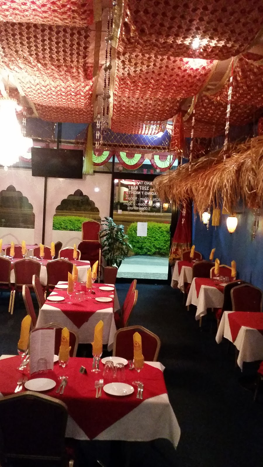 Haveli Indian Restaurant | Victoria Point Lakeside Shopping Centre 7, 15 Bunker Rd, Victoria Point QLD 4165, Australia | Phone: (07) 3207 8587