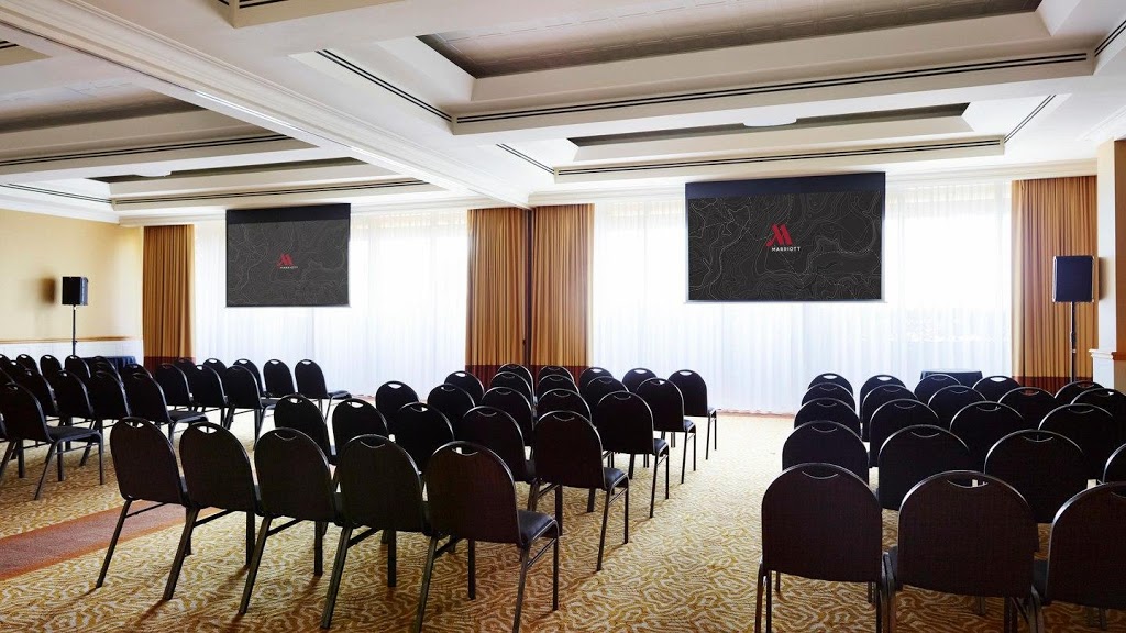 Surfers Paradise Marriott Resort & Spa | 158 Ferny Ave, Surfers Paradise QLD 4217, Australia | Phone: (07) 5592 9800