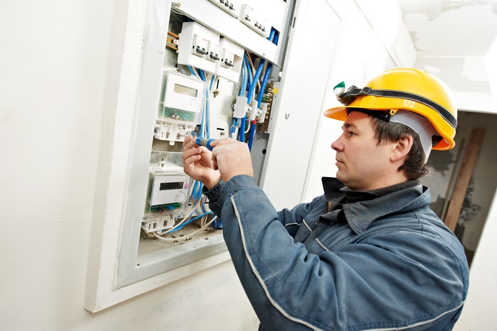 LTY Electrician Caulfield | Mobile Electrician Services, Caulfield VIC 3162, Australia | Phone: 0480 024 212