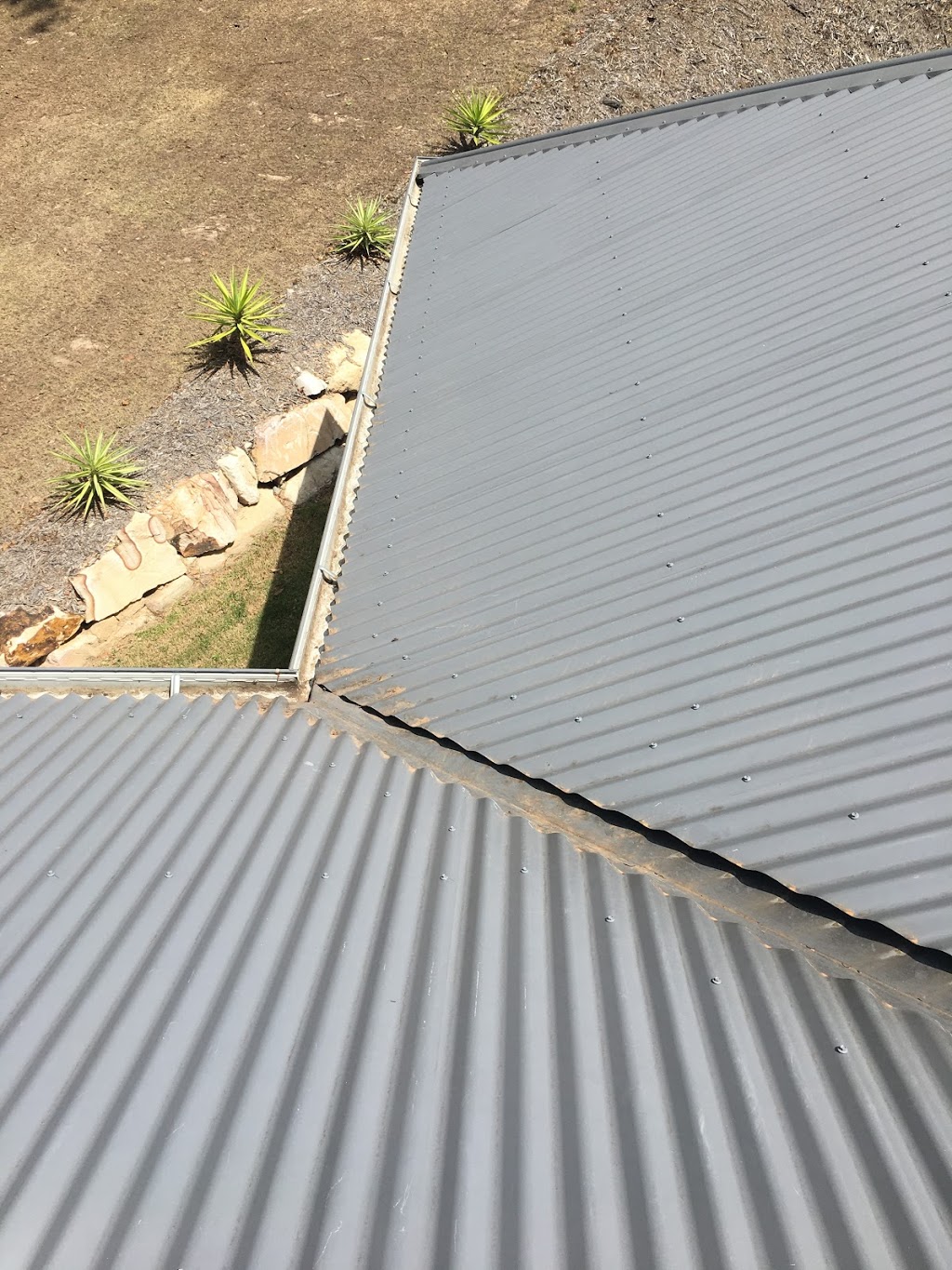 Prestige Gutter and Roof Cleaning |  | 72 Advancetown Rd, Advancetown QLD 4211, Australia | 0407017837 OR +61 407 017 837