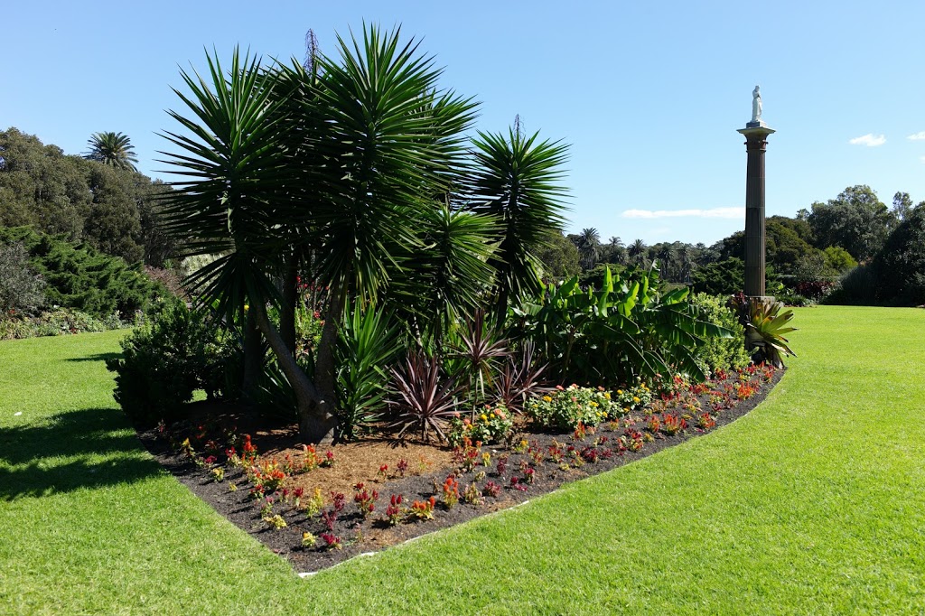 Column Garden | park | Centennial Park NSW 2021, Australia